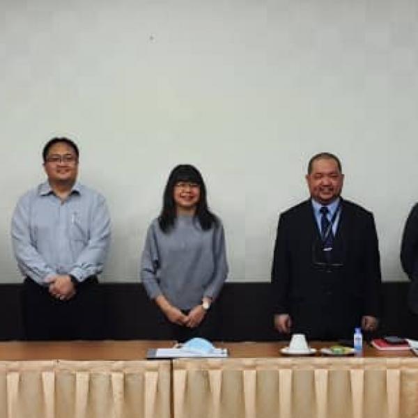 Engagement with Angkatan Zaman Mansang (AZAM) Sarawak and Sarawak Development Institute (SDI)
