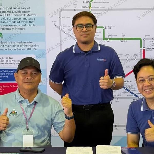 Last weekend, Sarawak Metro took part in Program Jom Berambeh ke Taman Won, a community engagement event hosted by the Friendly Neighbourhood Association (KJM) under N6 Tupong at Dewan Masyarakat Kampung Pinang Jawa. Our sincerest appreciation goes especially to DBKU and KJM Matang Baru for opening the door and allowing us to share our efforts in facilitating the transformation of Kuching’s public transport system with the local residents.