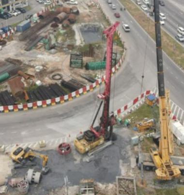 Piling at Jalan Setia Raja