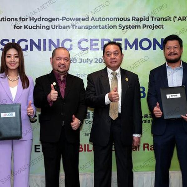 Signing ceremony of financing solutions for hydrogen-powered autonomous rapid transit system for Kuching Urban Transportation System project